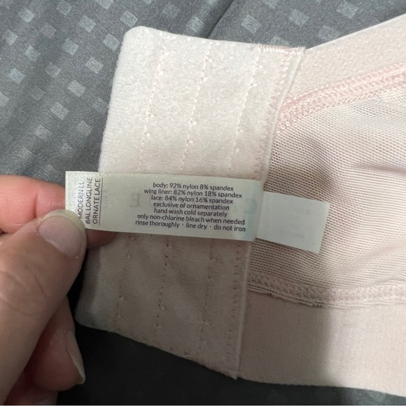 Cacique bra balconette light pink with floral new nwt size 42H - Picture 7 of 9